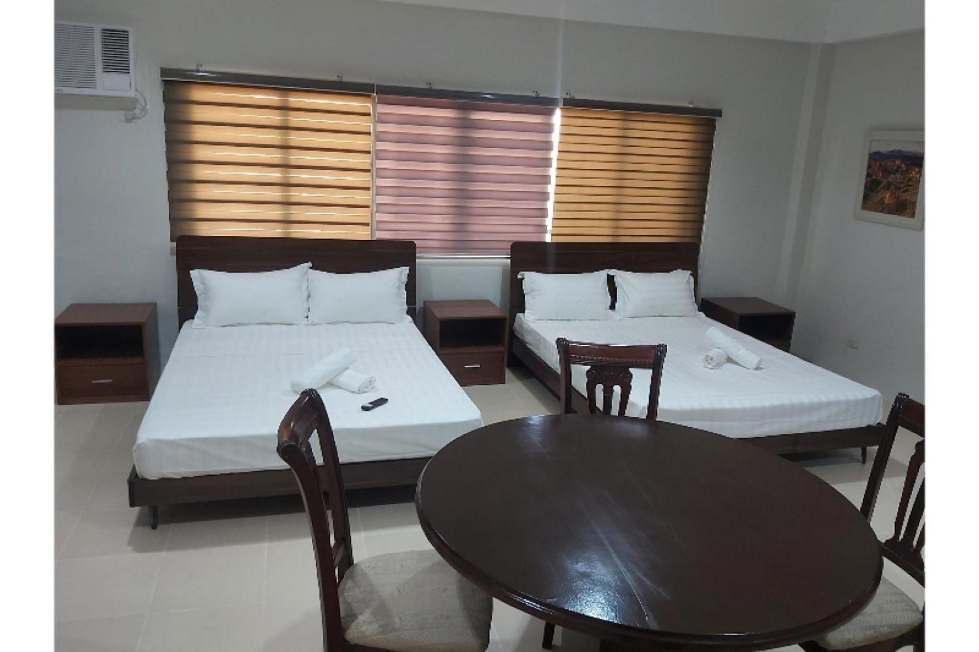 Nest Suites Quezon City Eksteriør billede