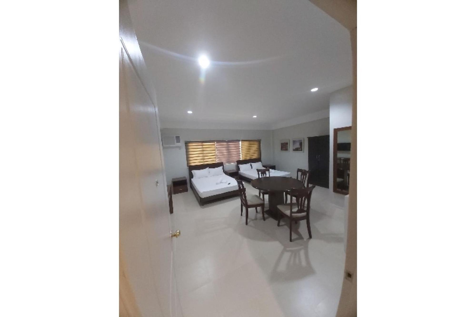 Nest Suites Quezon City Eksteriør billede