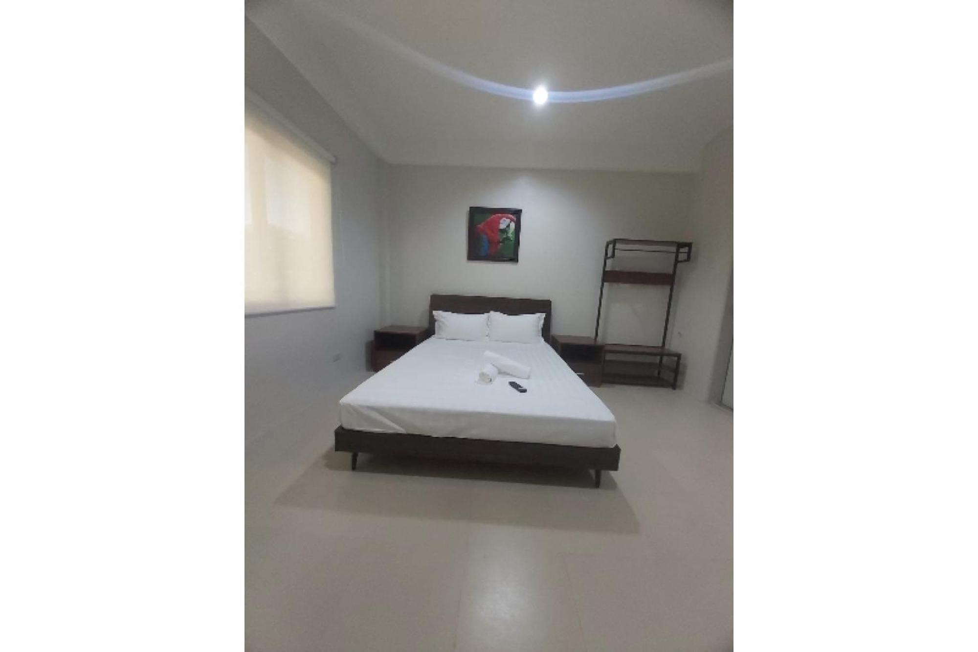Nest Suites Quezon City Eksteriør billede